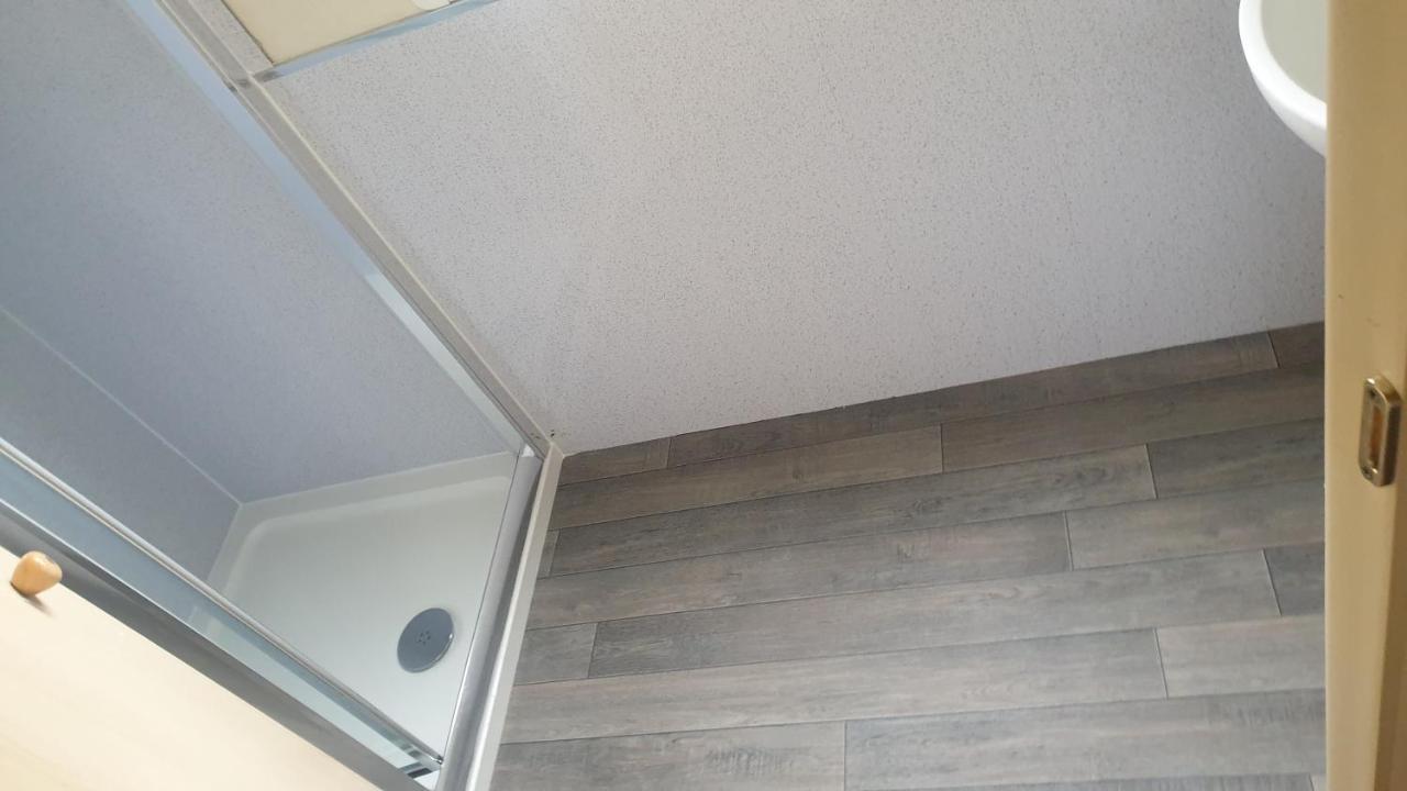 Holiday Home In Lyons Robin Hood Holiday Park Meliden 外观 照片